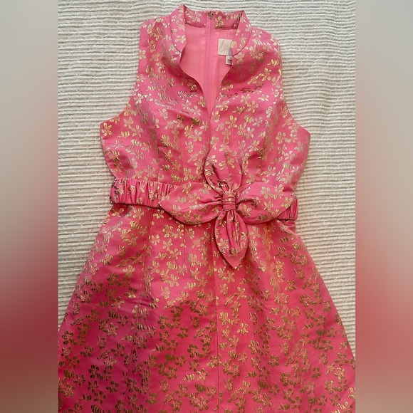 Lilly Pulitzer Dresses & Skirts - Lilly Pulitzer Pink Dress with Gold Floral Accents
